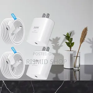 Original iPhone 15 Pro Max Charger(878765)