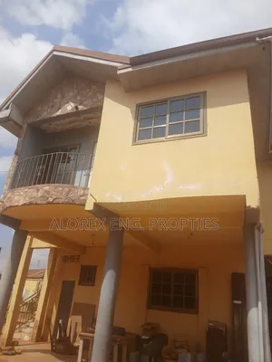 2bdrm Apartment in 2 Washrooms, Adenta for rent