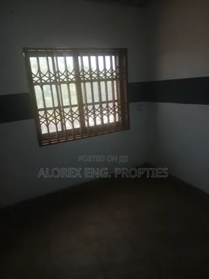 2bdrm Apartment in 2 Washrooms, Adenta for rent