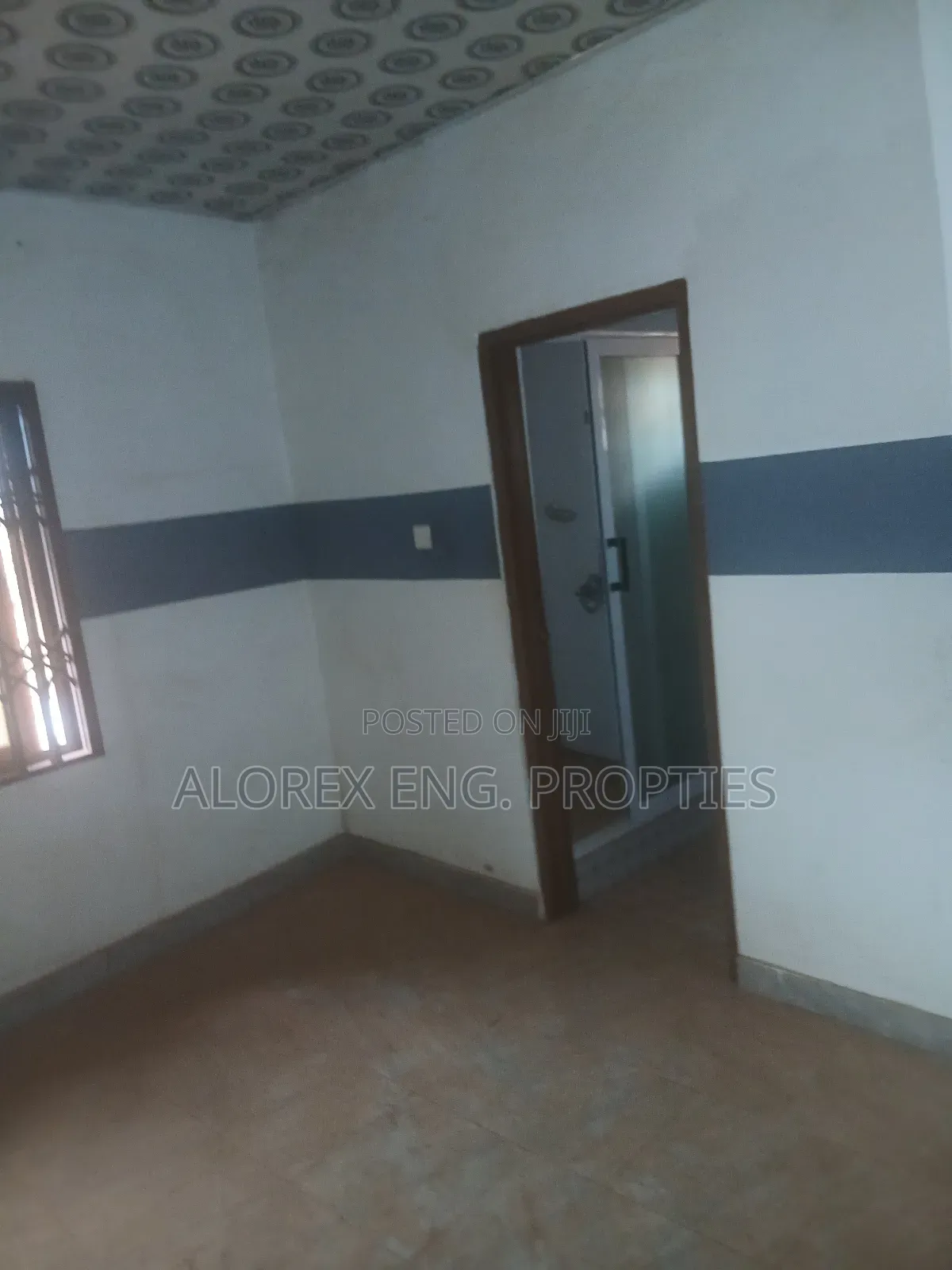 2bdrm Apartment in 2 Washrooms, Adenta for rent