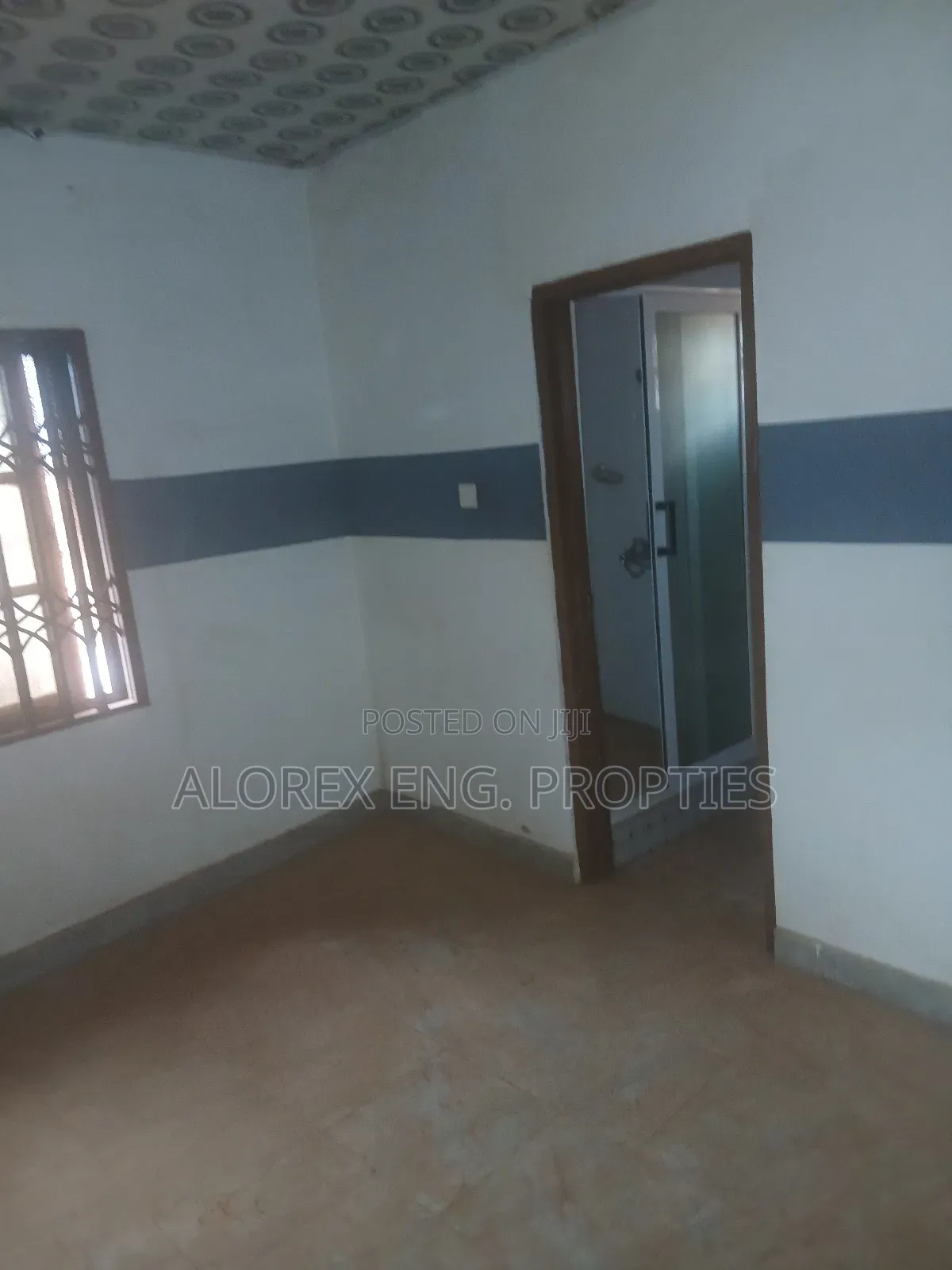 2bdrm Apartment in 2 Washrooms, Adenta for rent