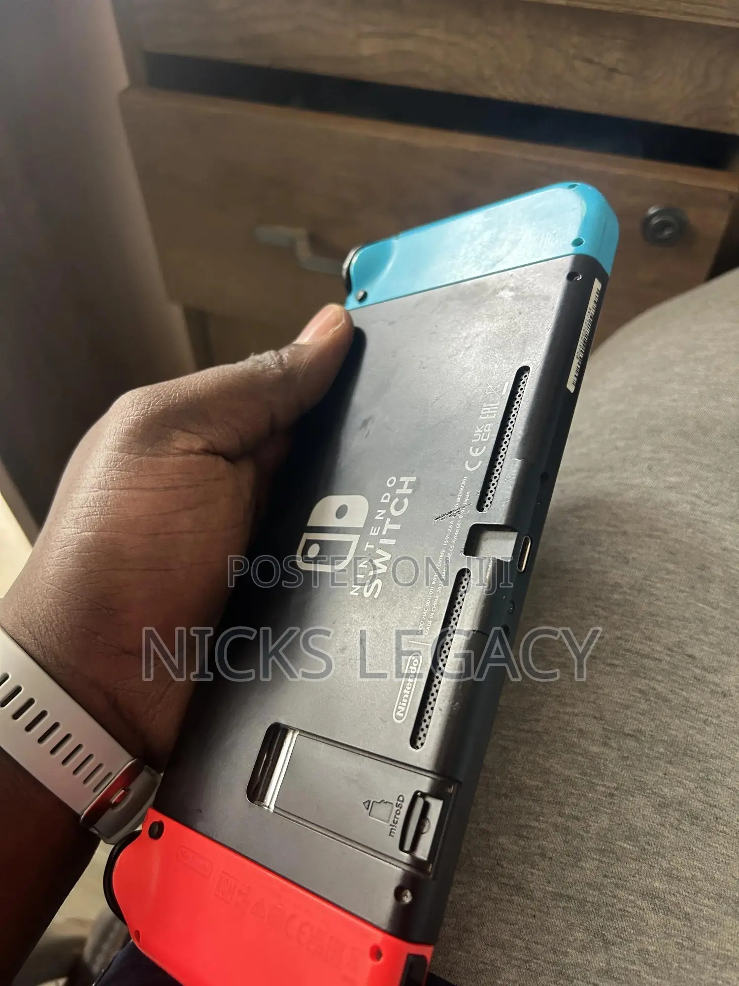 Nintendo Switch