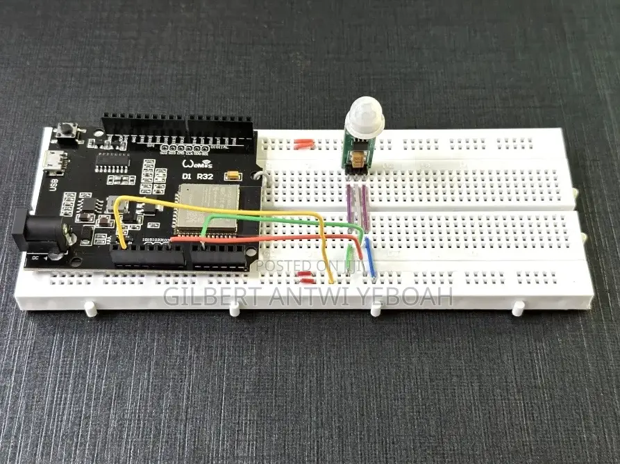 Wemos D1 R32 — Iot Device for Your Projects