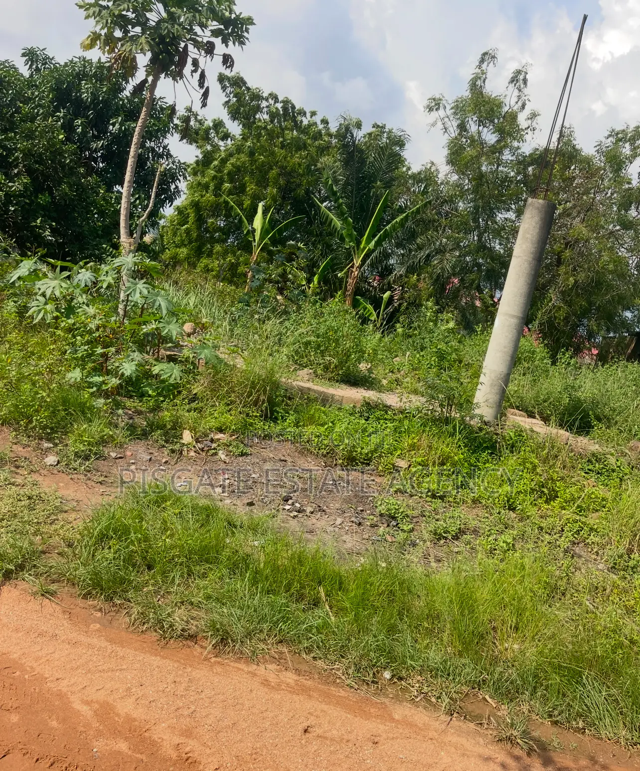 Half Plot for Sale at Ablekuma Pokuase Highway Just 2mins Walk.