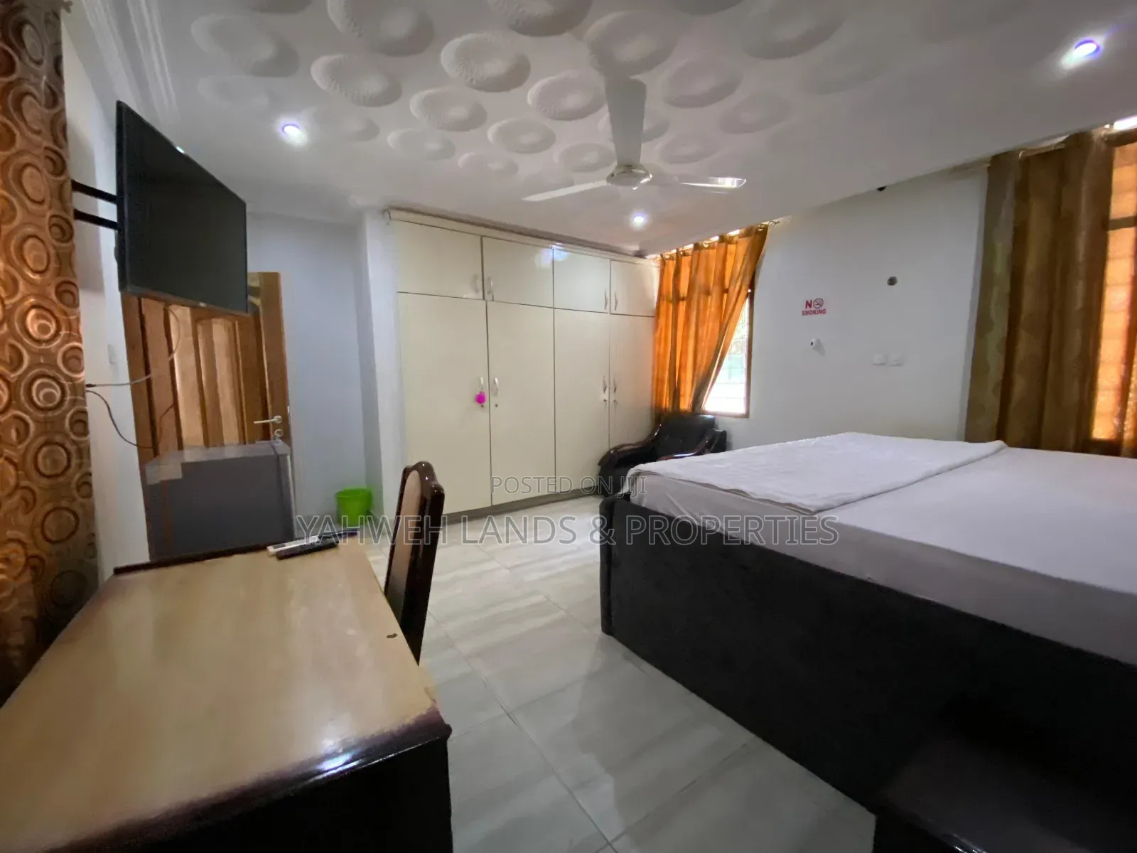 5bdrm House in Adenta for rent