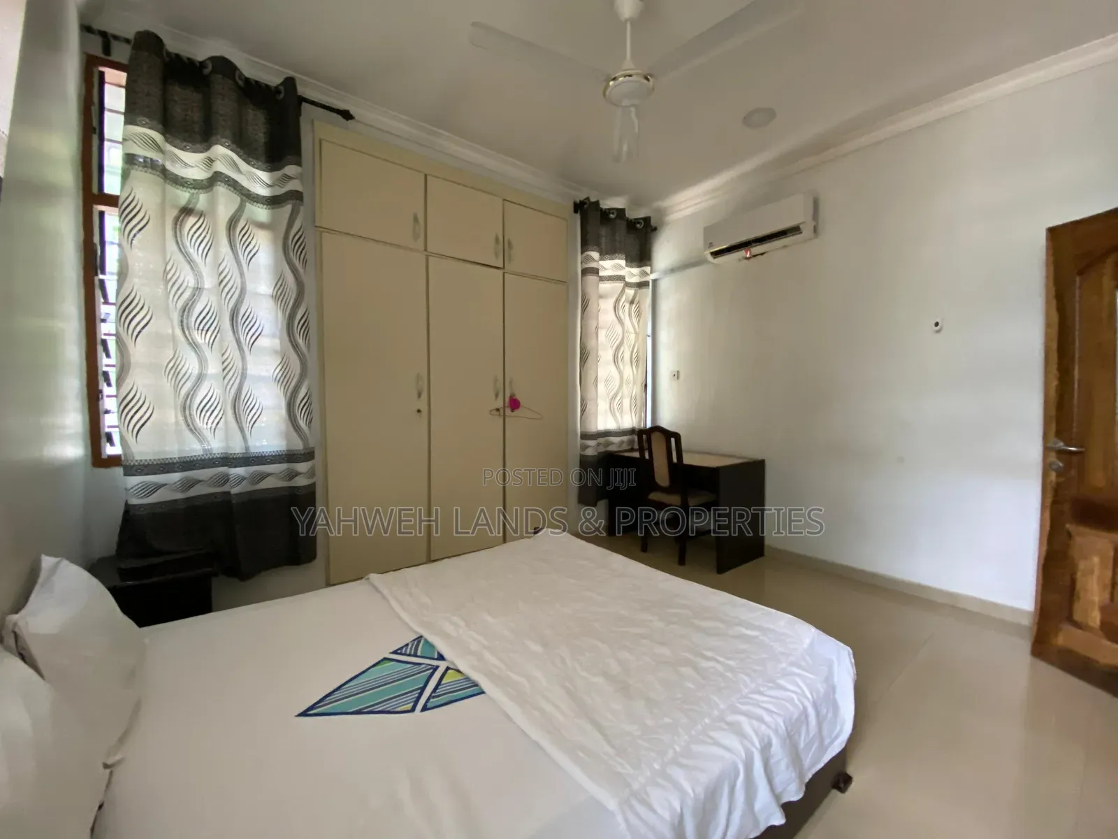 5bdrm House in Adenta for rent