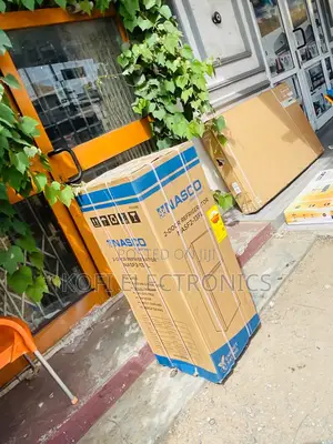 Nasco 112l The Golden Era Cooling Chest