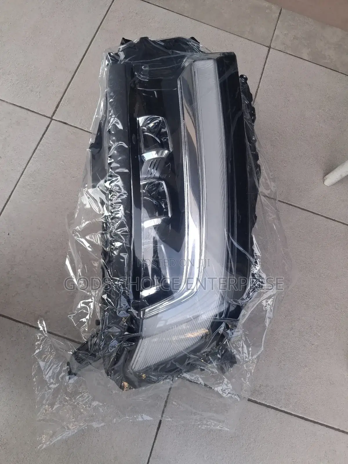 Headlight Landcrusier 2023-2025 Original