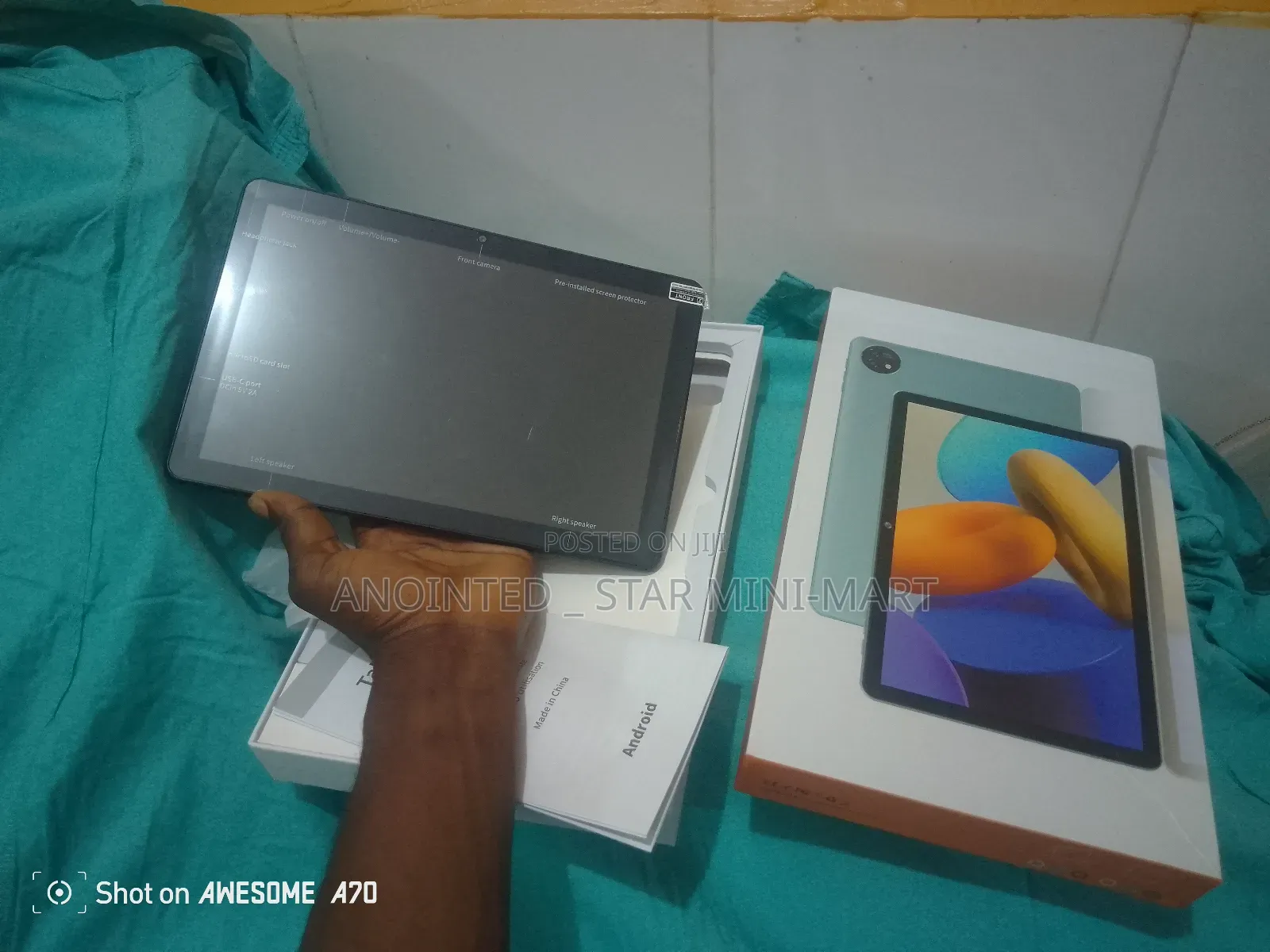 New Tablet 32 GB Black