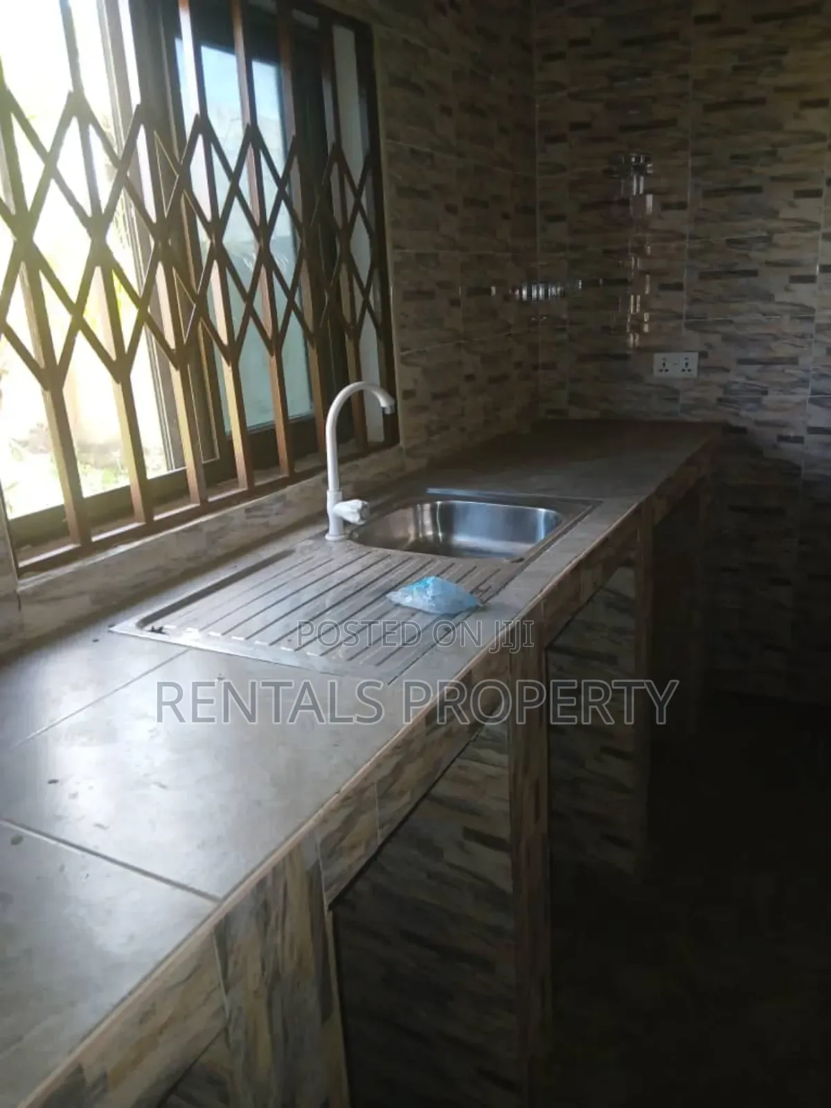 2bdrm House in Oyarifa for rent