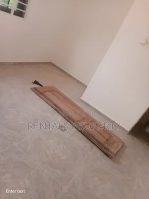 2bdrm Block of Flats in New Legon for rent