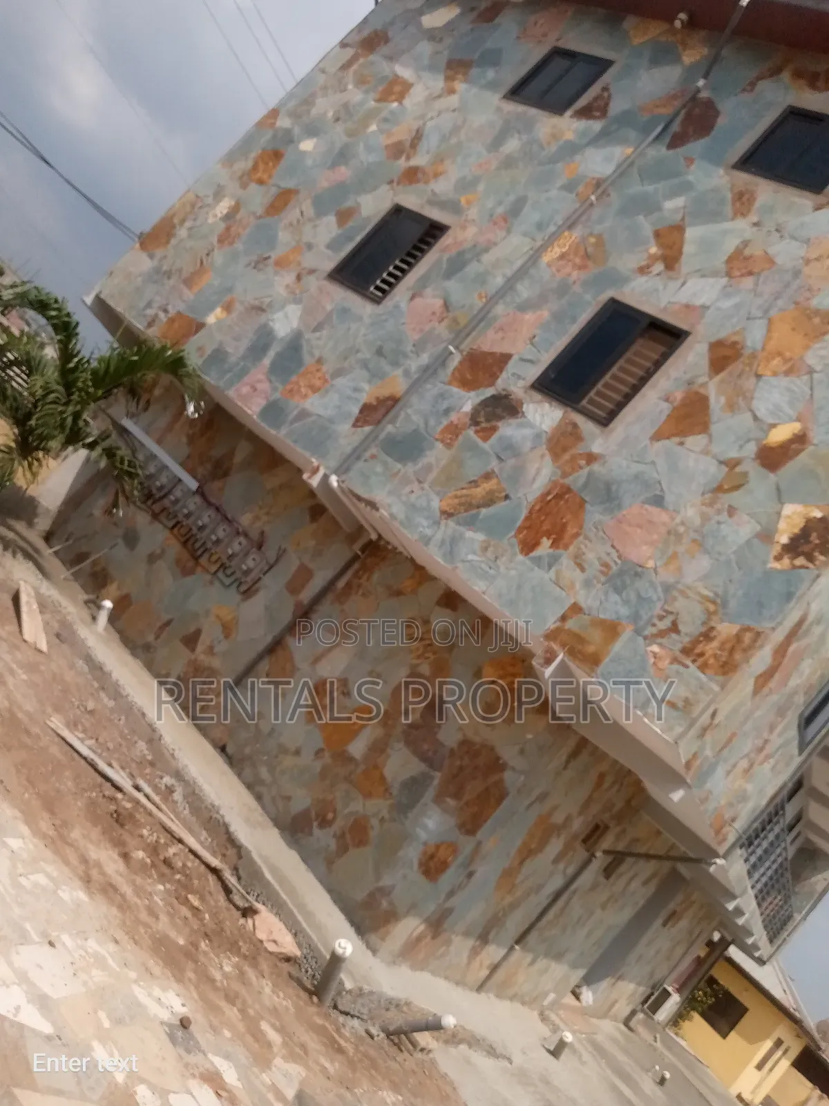 2bdrm Block of Flats in New Legon for rent
