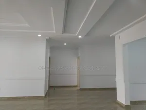 4bdrm House in Estate 1, Takoradi for sale