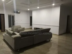 4bdrm House in Estate 1, Takoradi for sale