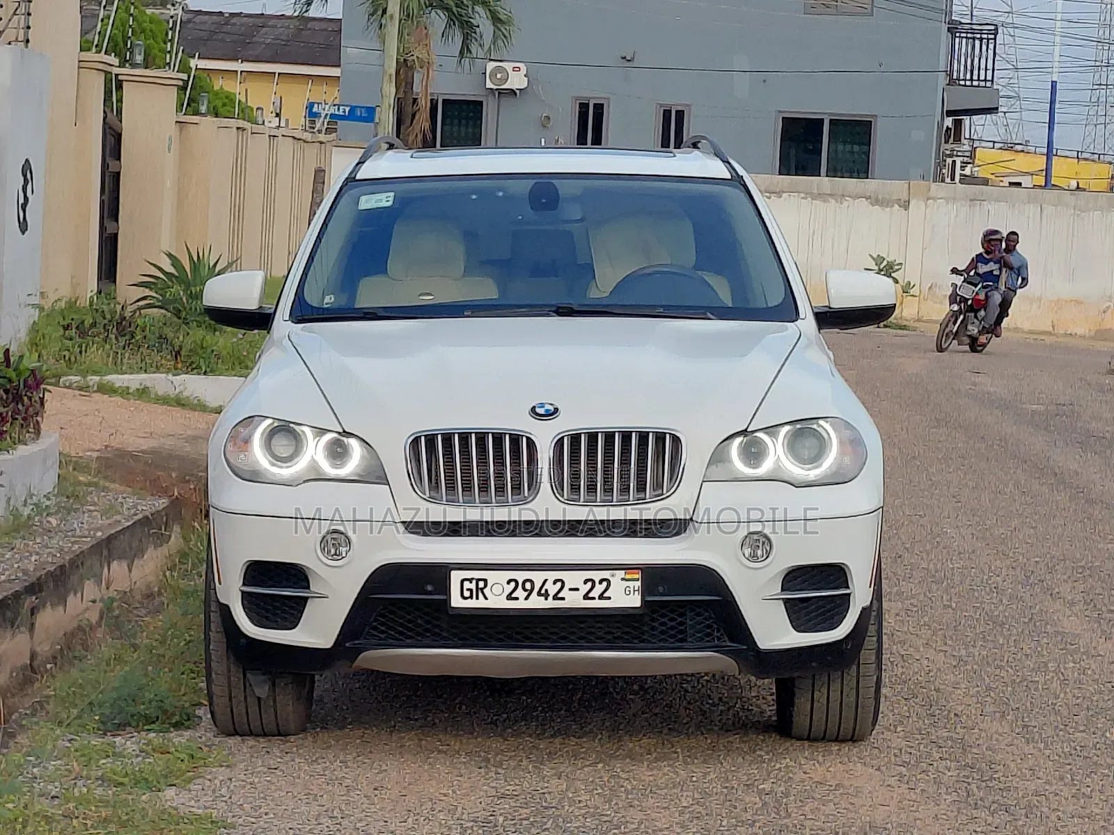 BMW X5 sDrive35i 4dr SUV (3.0L 6cyl Turbo 8A) 2014 White