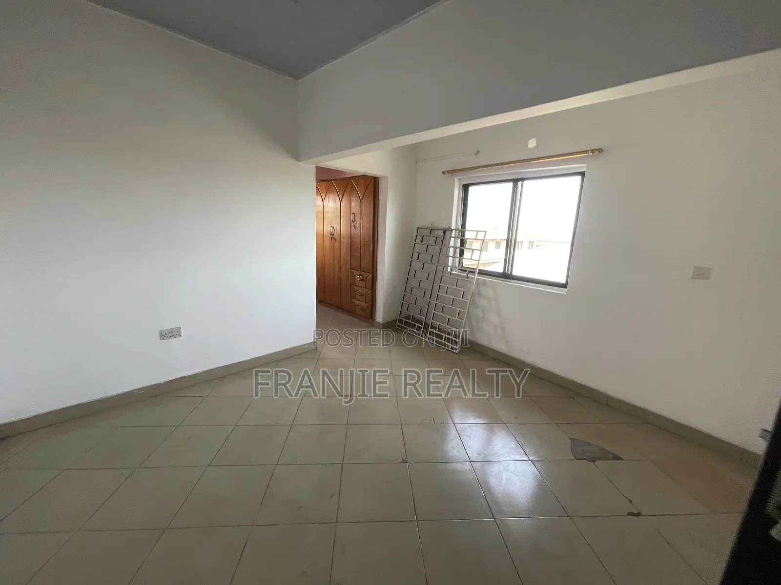 2bdrm Apartment in Franjie Realty, North Kaneshie for rent