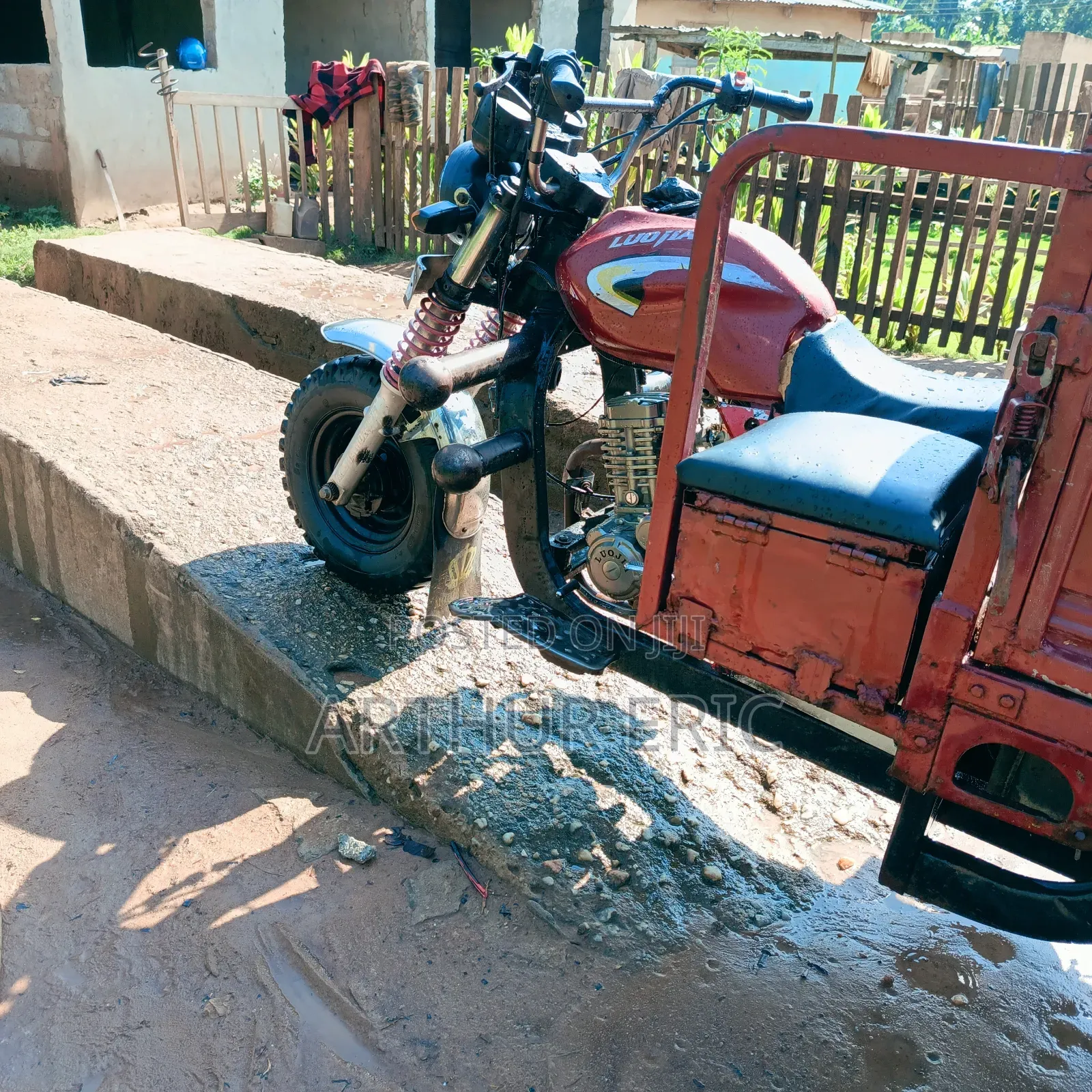 Luojia Clean Tricycle 2020 Red
