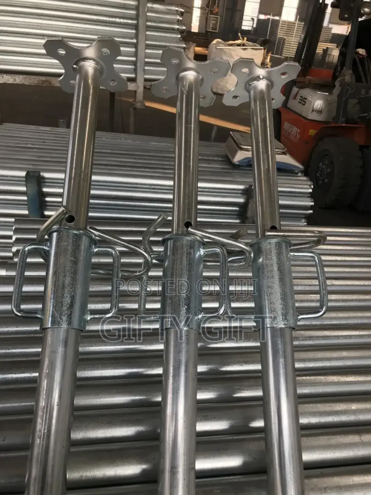 Props /Acrow Jacks