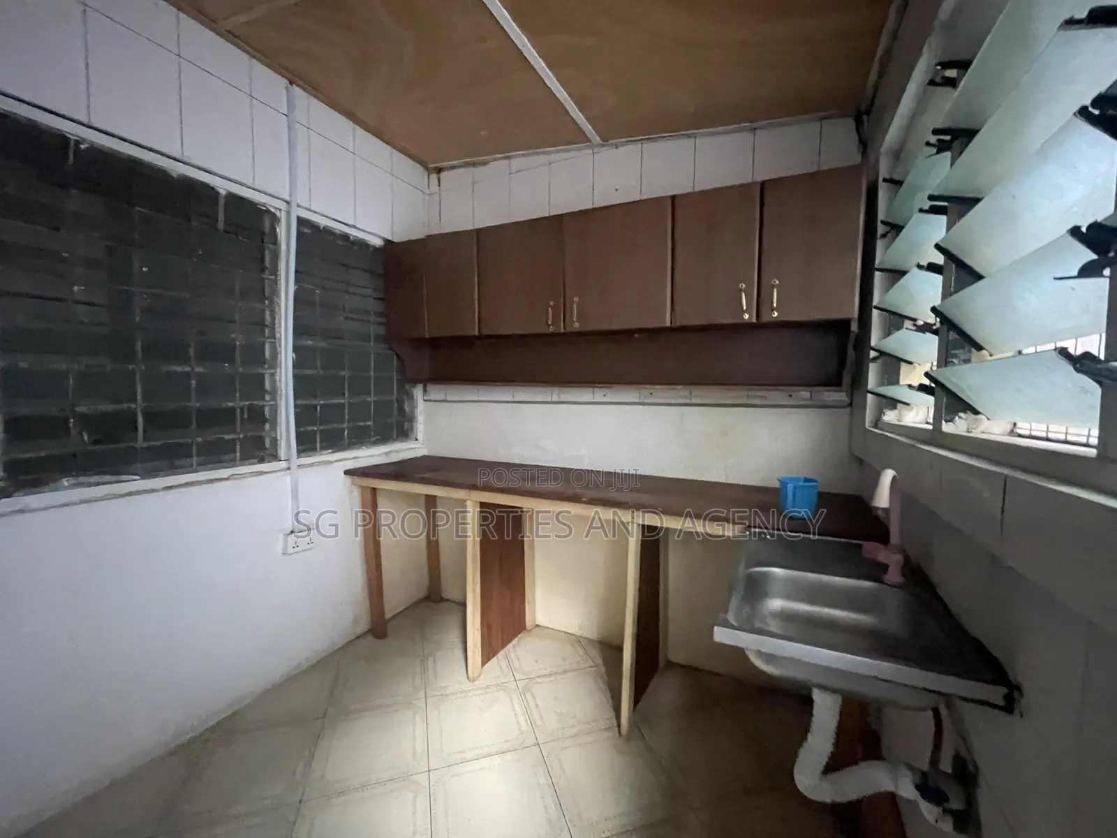 1bdrm Apartment in Batsonaa, Accra Metropolitan for rent