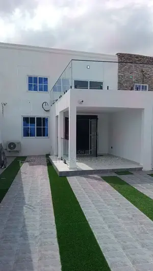 4bdrm Duplex in Obeyeyie, Amasaman for sale