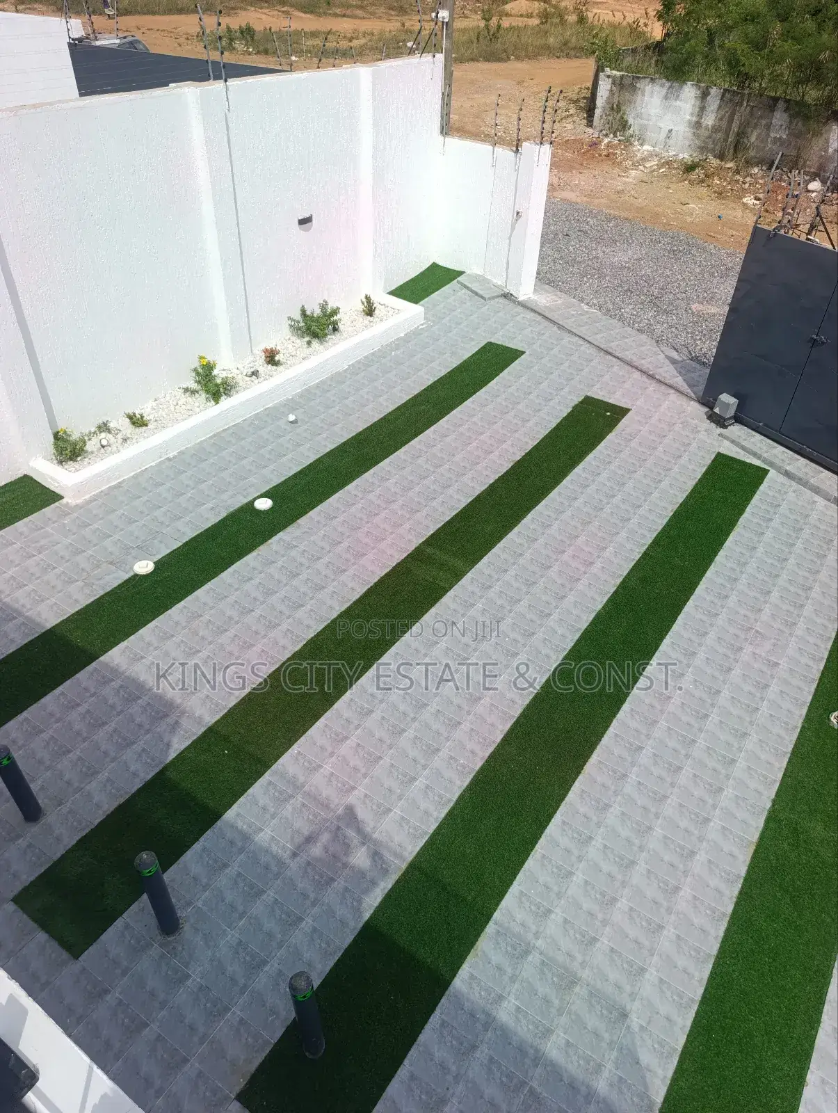 4bdrm Duplex in Obeyeyie, Amasaman for sale
