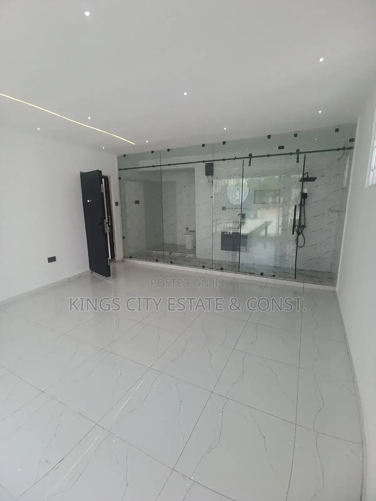 4bdrm Duplex in Obeyeyie, Amasaman for sale