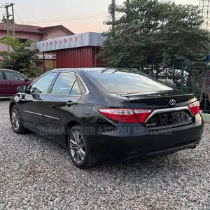 Toyota Camry SE 4dr Sedan (2.5L 4cyl 6A) 2017 Black