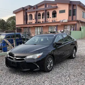 Toyota Camry SE 4dr Sedan (2.5L 4cyl 6A) 2017 Black