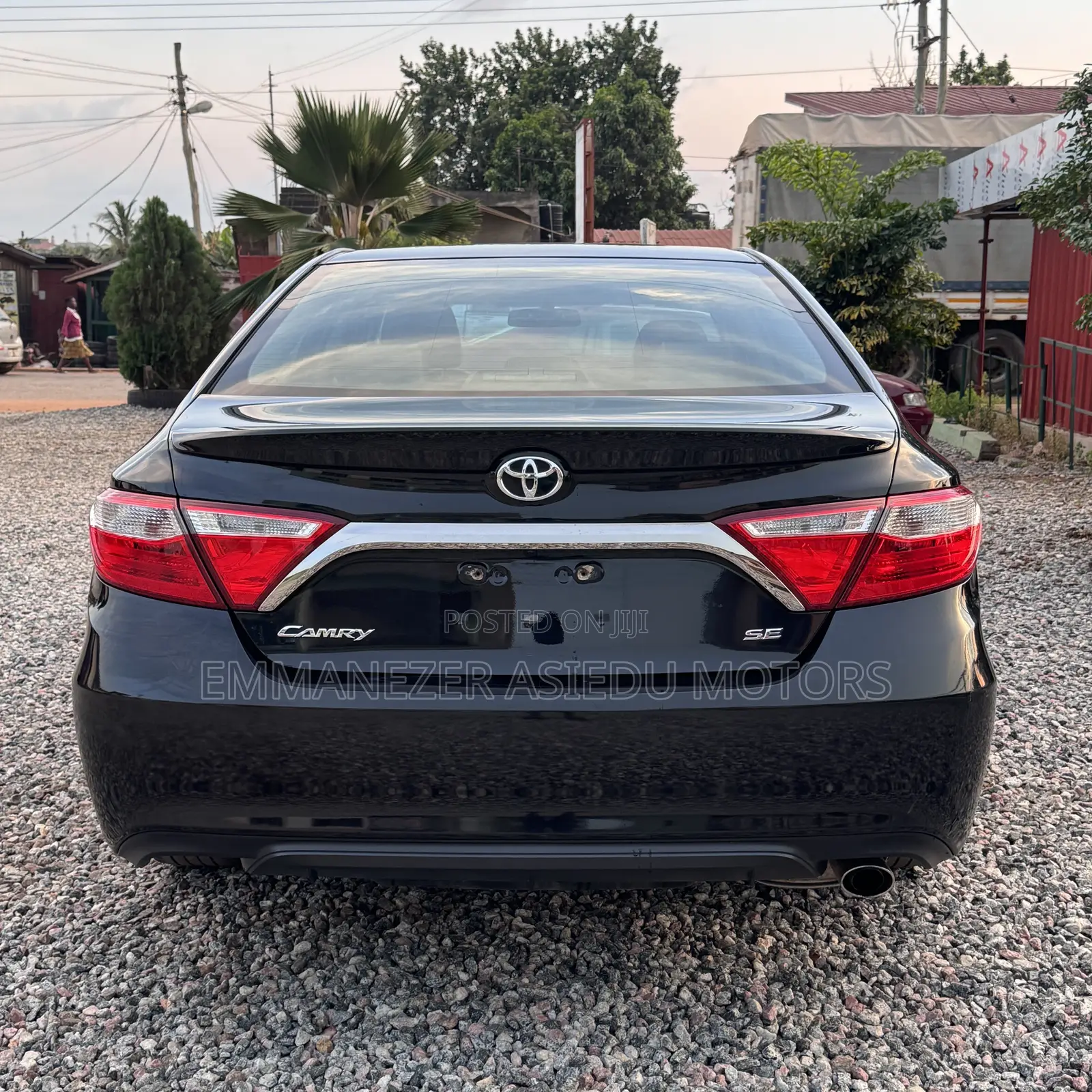 Toyota Camry SE 4dr Sedan (2.5L 4cyl 6A) 2017 Black