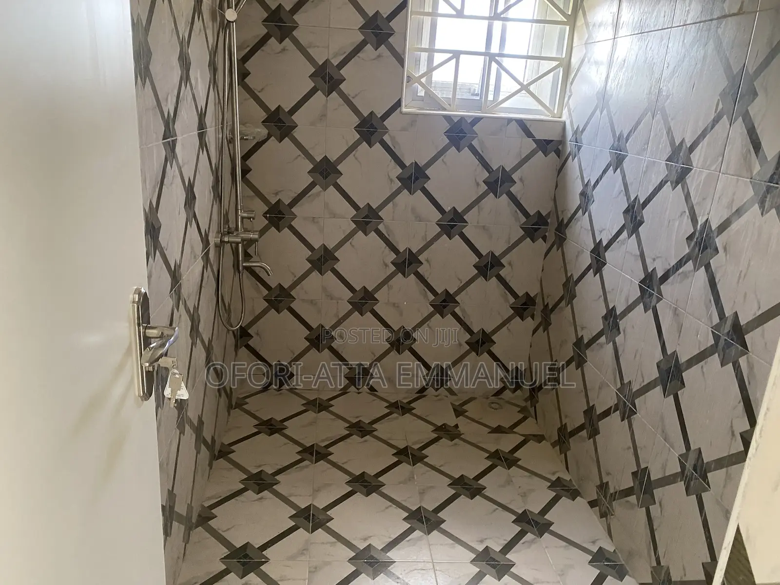 2bdrm Apartment in Amasaman Seiperman, Pokuase for rent
