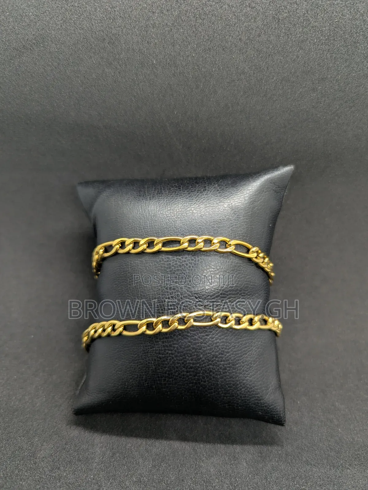 Figaro Linked Chain Bracelets