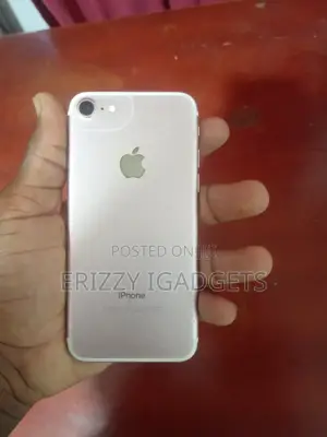 Apple iPhone 7 128 GB Gold