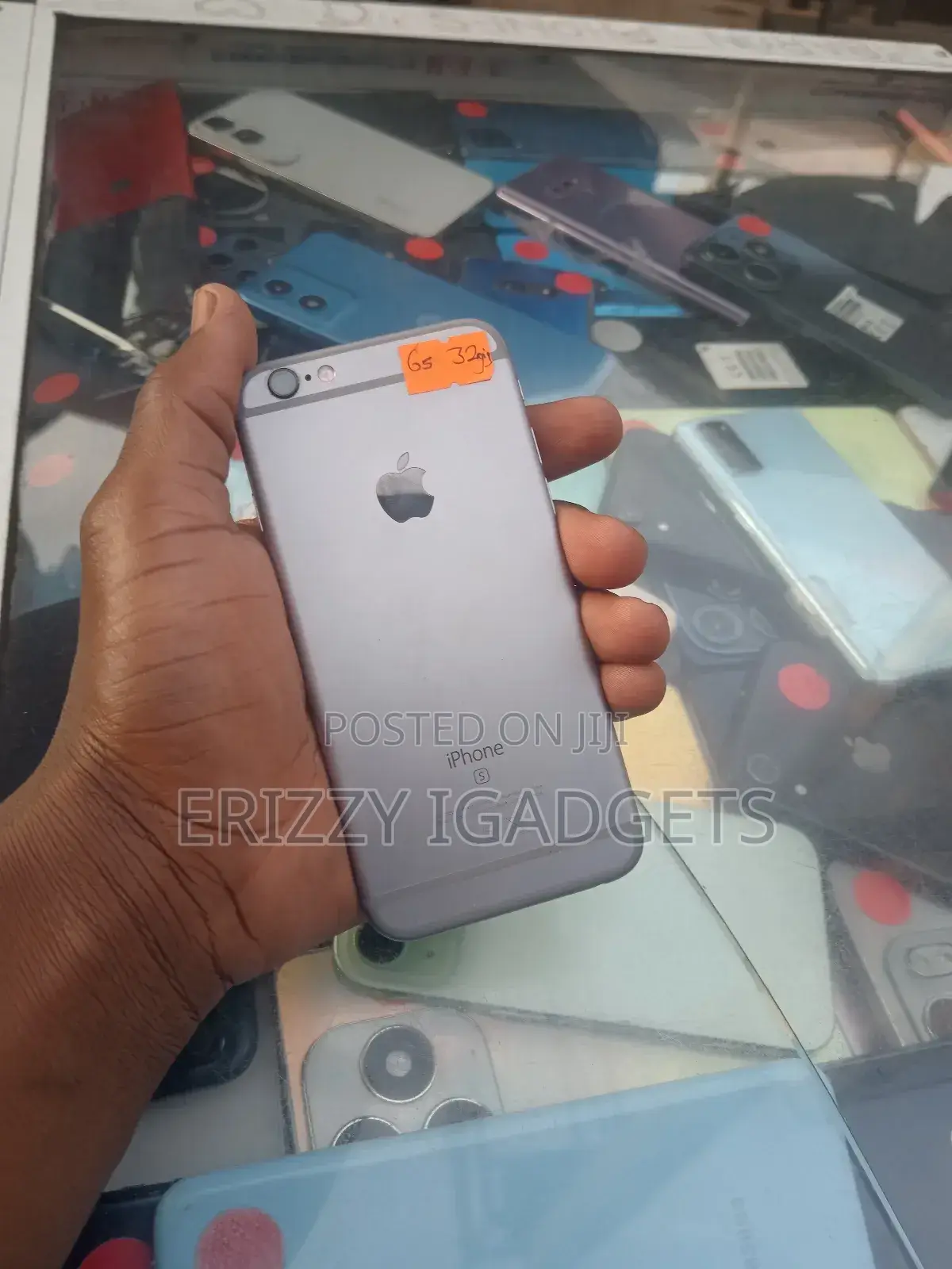 Apple iPhone 6s 32 GB Silver
