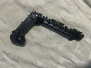 Toyota Corolla 2020 Bumper Bracket/Bumper Locker