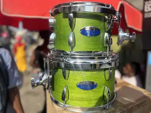 Pearl Decade Maple Series Drum Tom-Toms in a Green Lacquer Finish