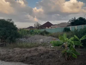 Plot for Sale at Kenyasi. ( Near Buokrom/ Airport)