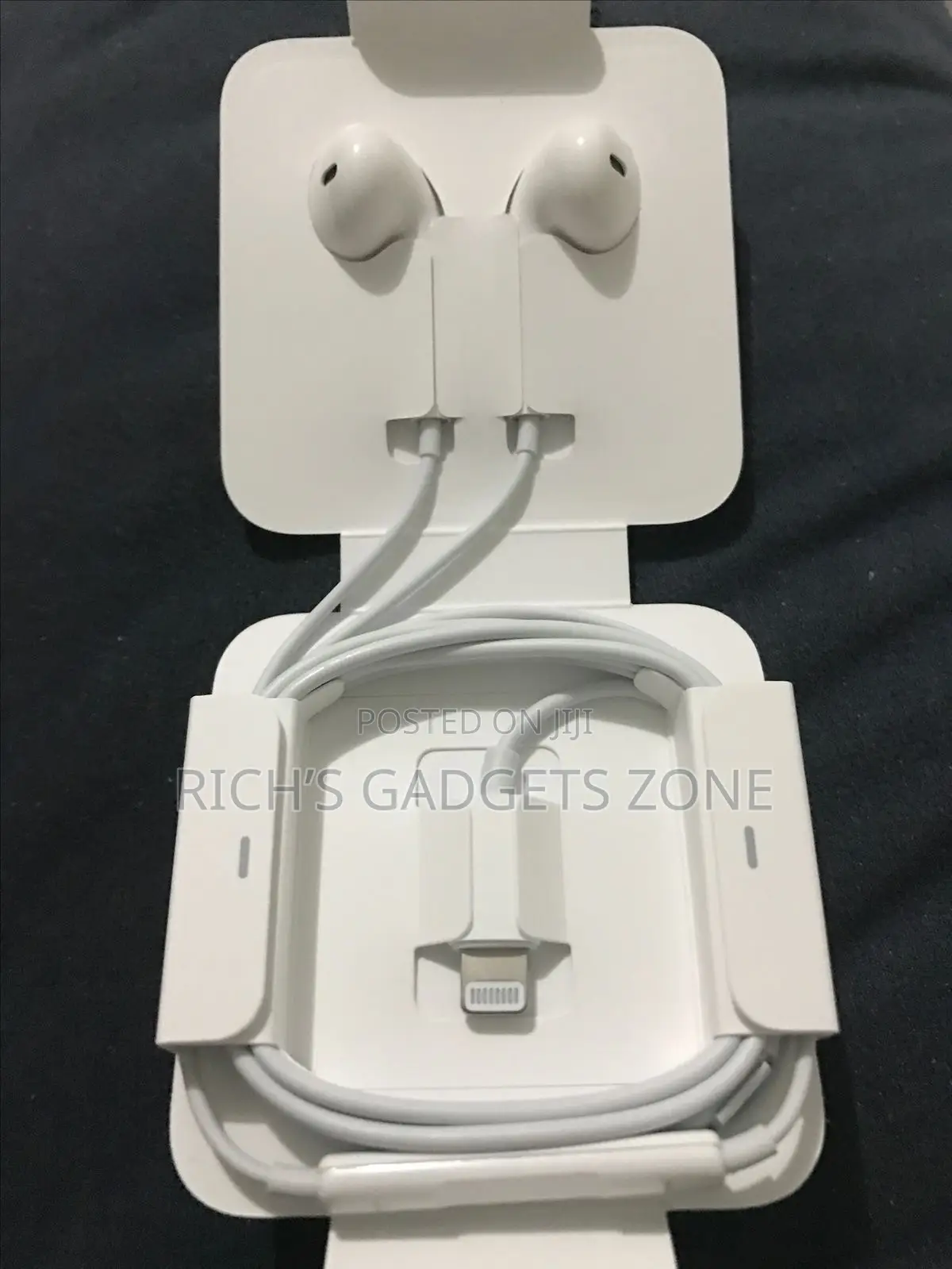 The Classic Wired Headset, Redesigned For Modern Apple Devices.