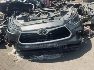 Toyota Highlander 2022 Front Cut Available