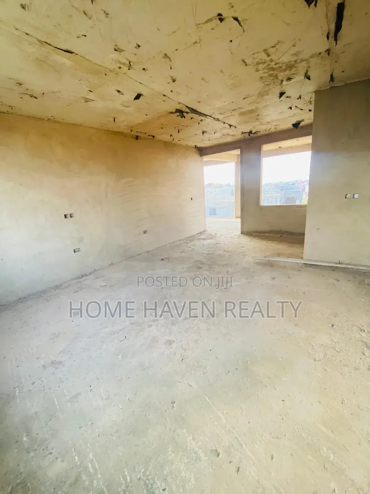 14 Bedroom Apartment at Toll Booth Weija