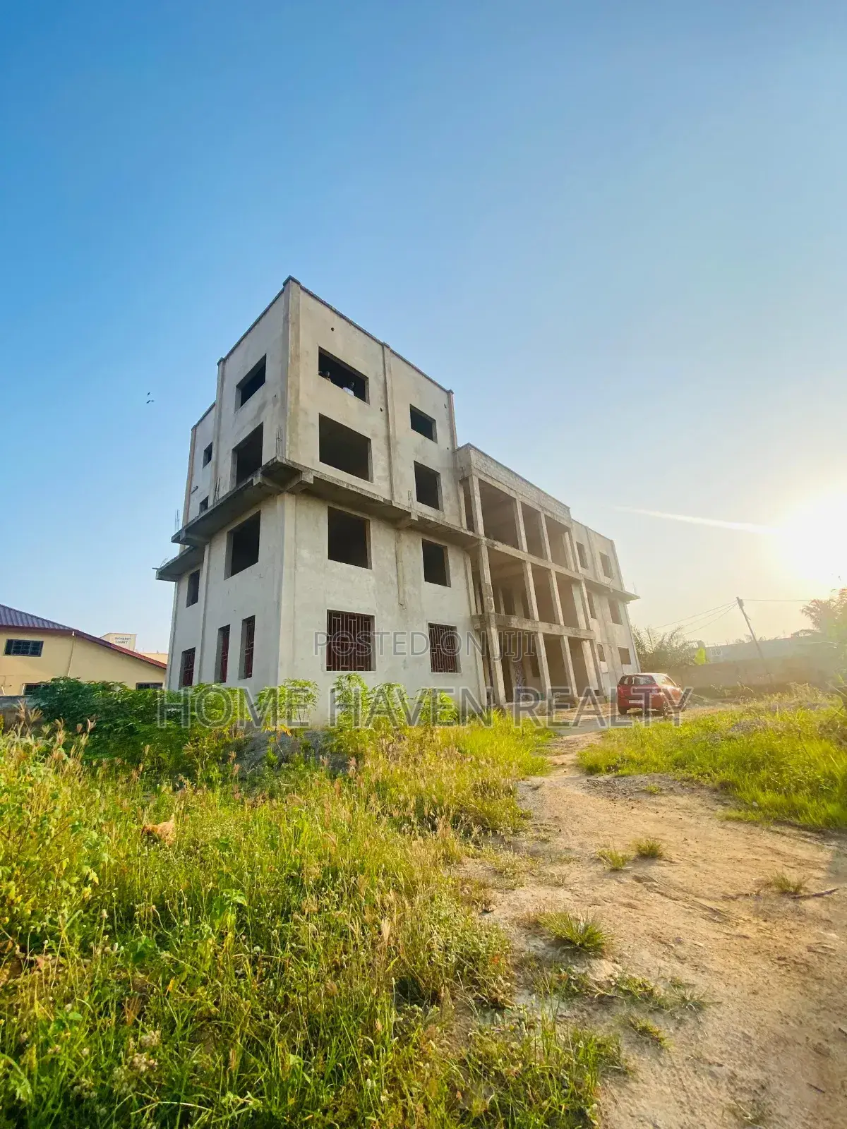 14 Bedroom Apartment at Toll Booth Weija