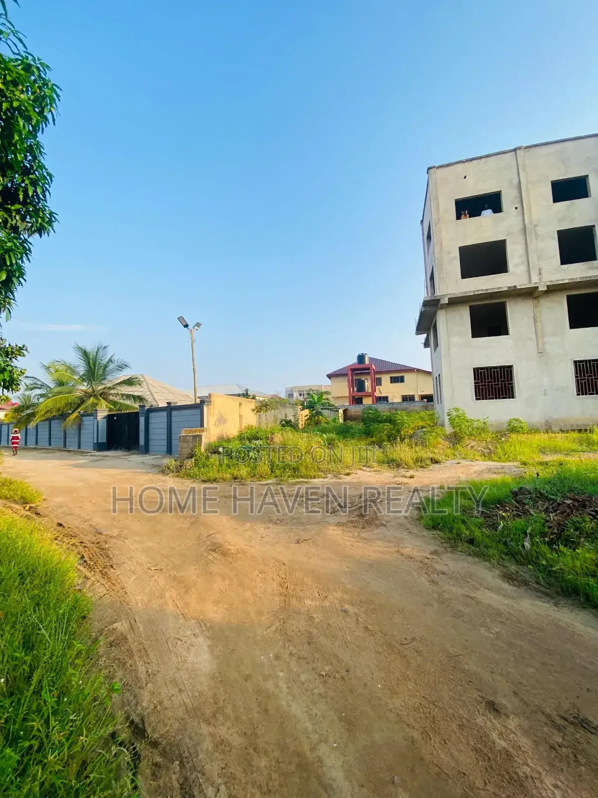 14 Bedroom Apartment at Toll Booth Weija