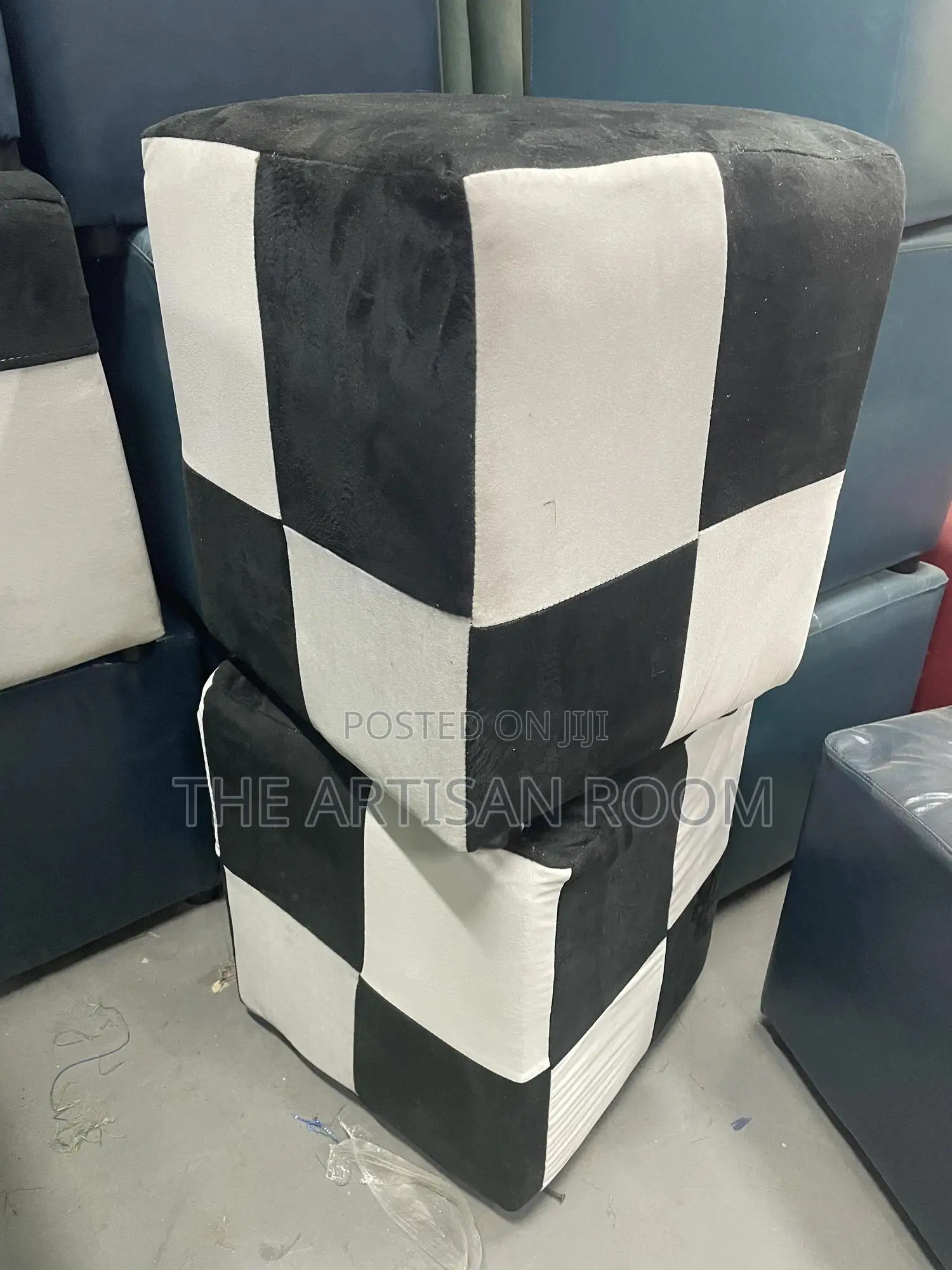 Chromatic Cube Luxe Chair