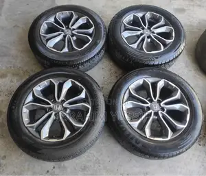 Honda CRV Rim 18 With Tyes