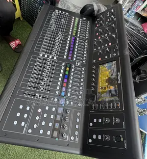 Midas M32 Live Digital Mixer