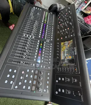 Midas M32 Live Digital Mixer
