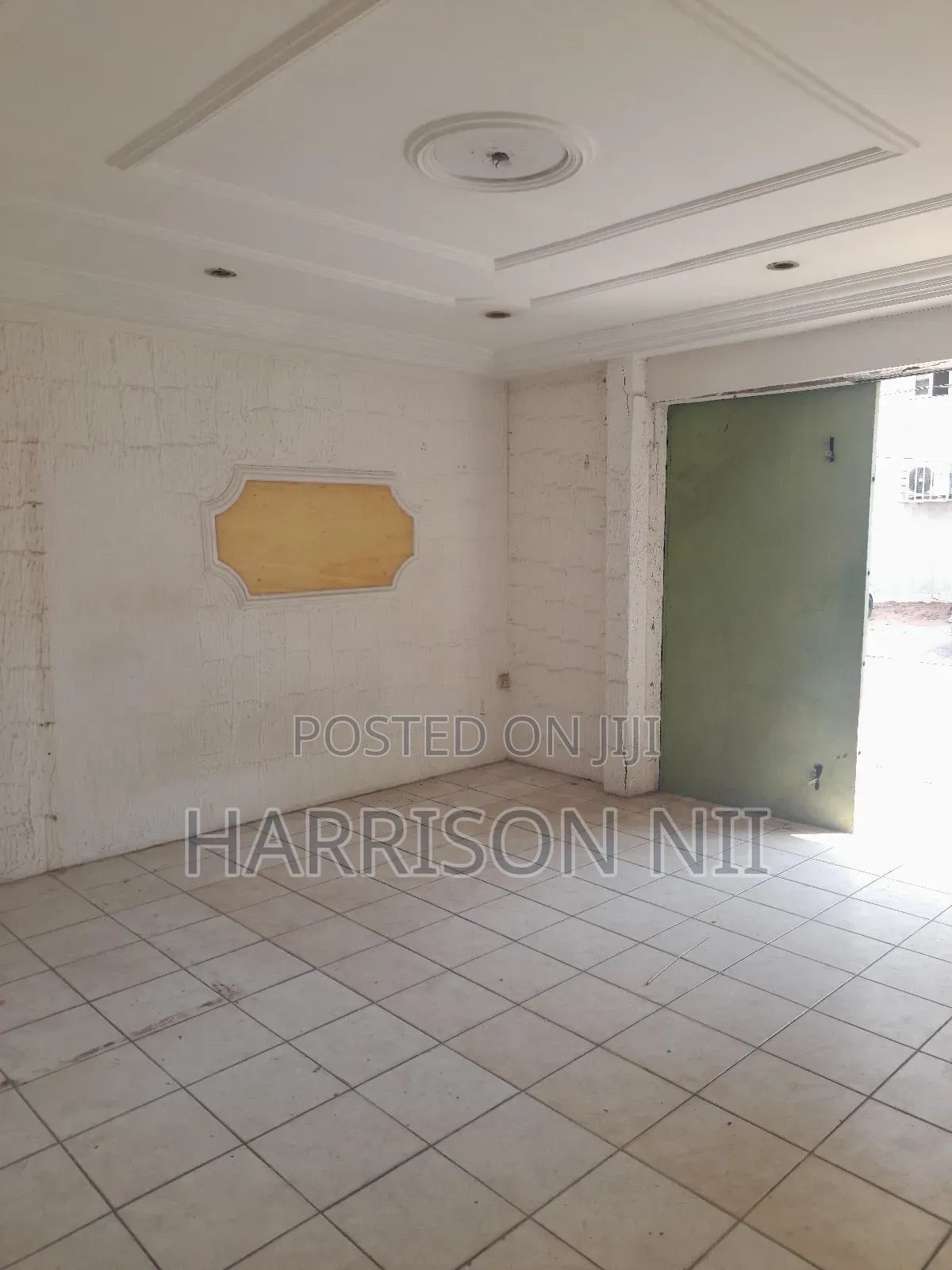 A Big Shop for Rent at Adabraka