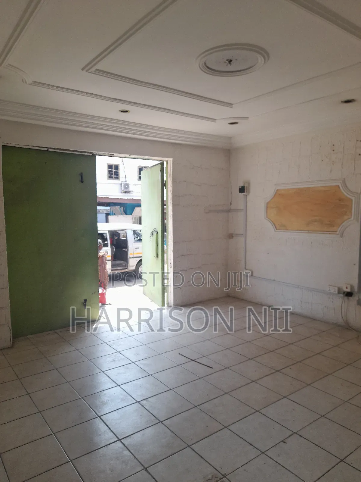 A Big Shop for Rent at Adabraka