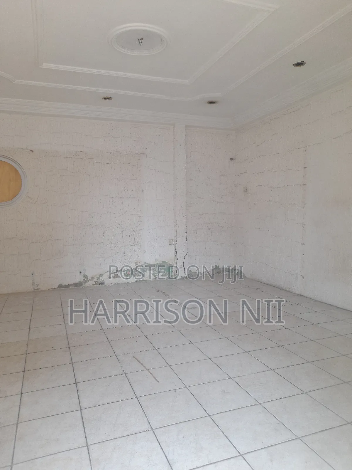 A Big Shop for Rent at Adabraka
