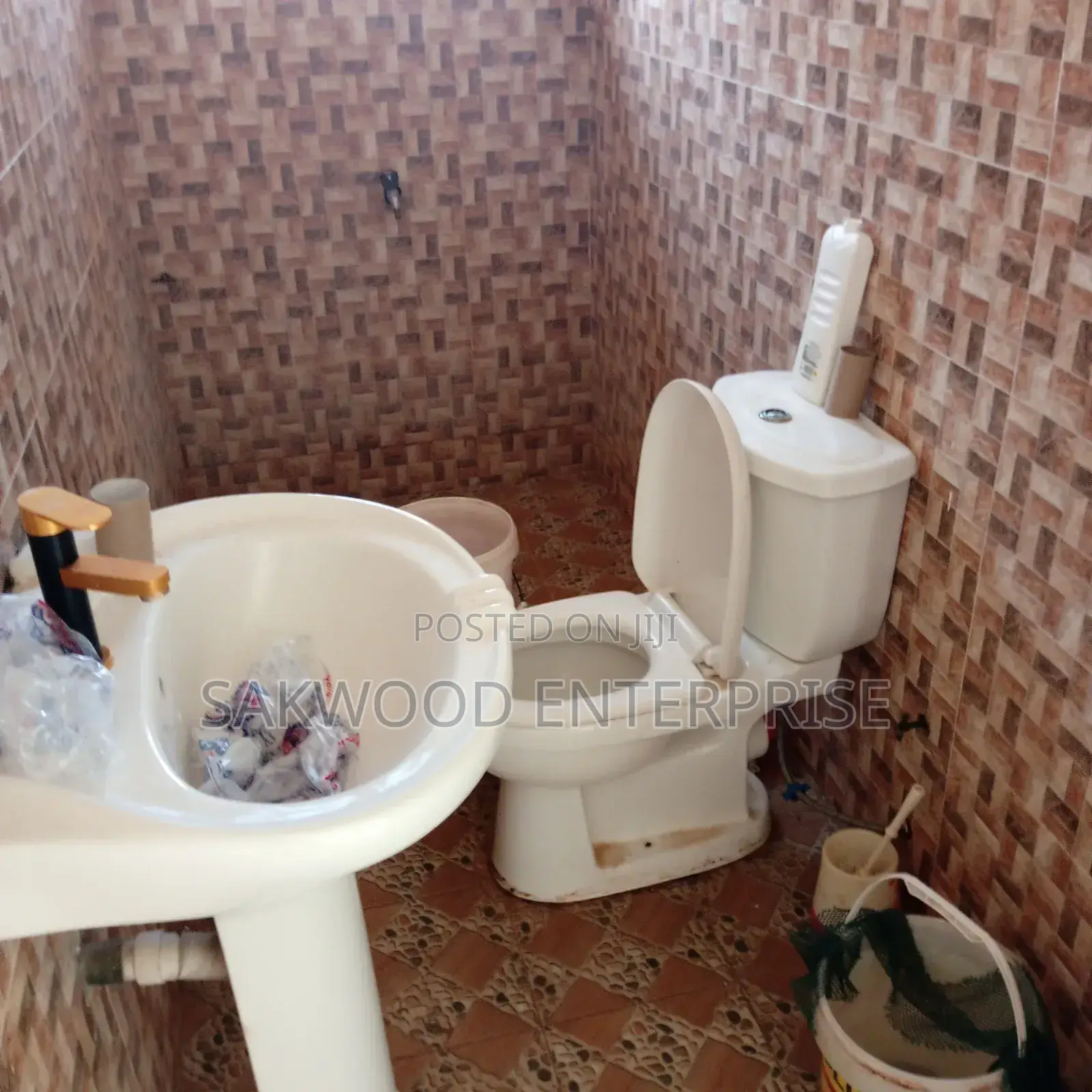 1bdrm Apartment in K. Duah Properties, Police Station for rent