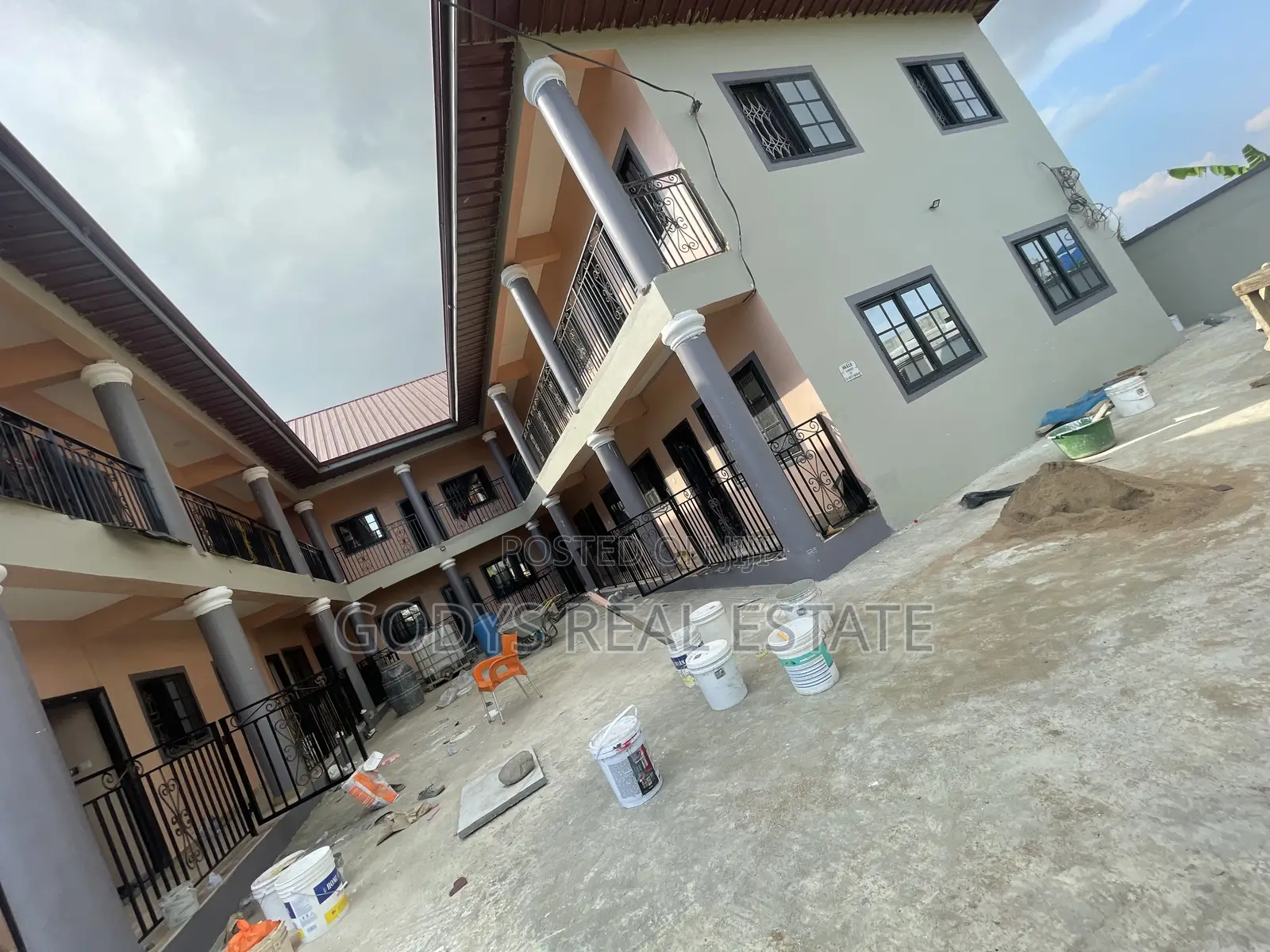 1bdrm Apartment in Domiabra, Kasoa for rent